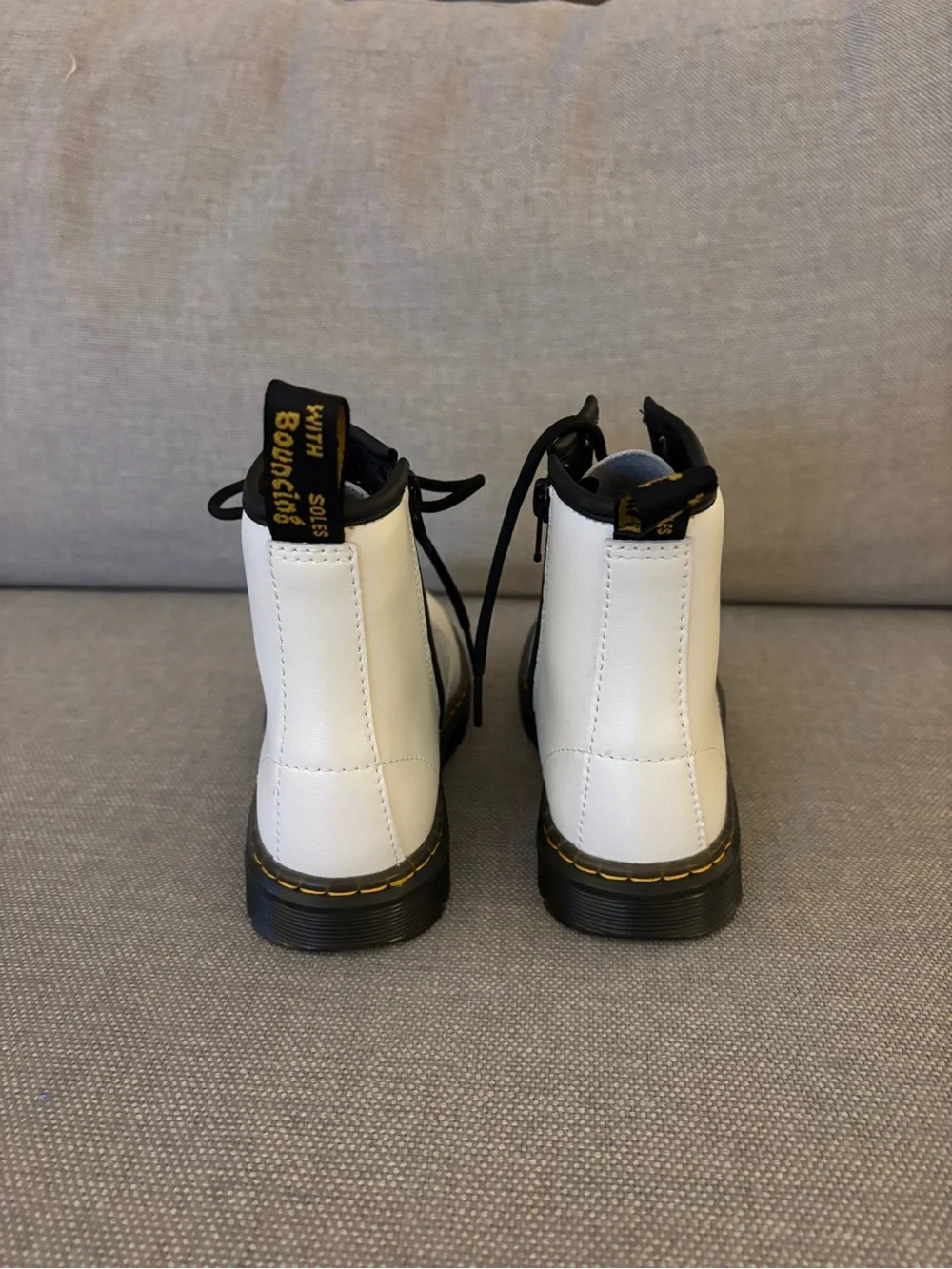 Dr. Martens White Leather Kids Combat Boots with Black Laces NWOT size 1